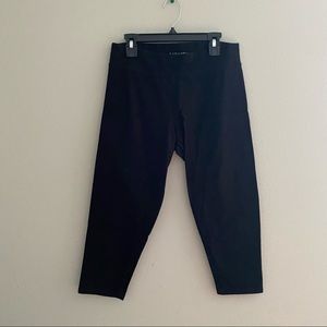 Garage Black Capri Leggings